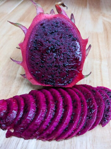 Vivid Purpurea Dragon Fruit Cactus (hylocereus polyrhizus X undatus)